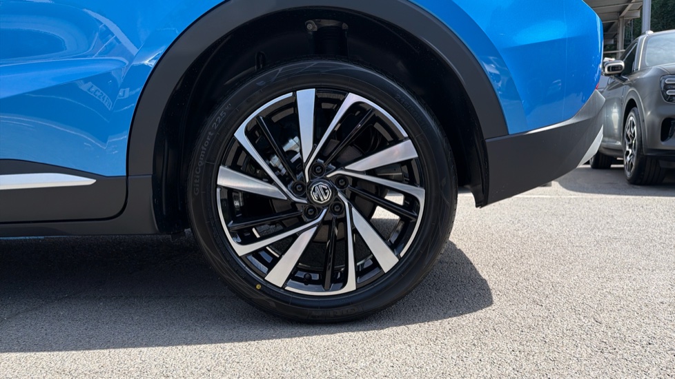 MG ZS 1.5 Hybrid+ Trophy 5dr Auto Hybrid Hatchback - Image 7