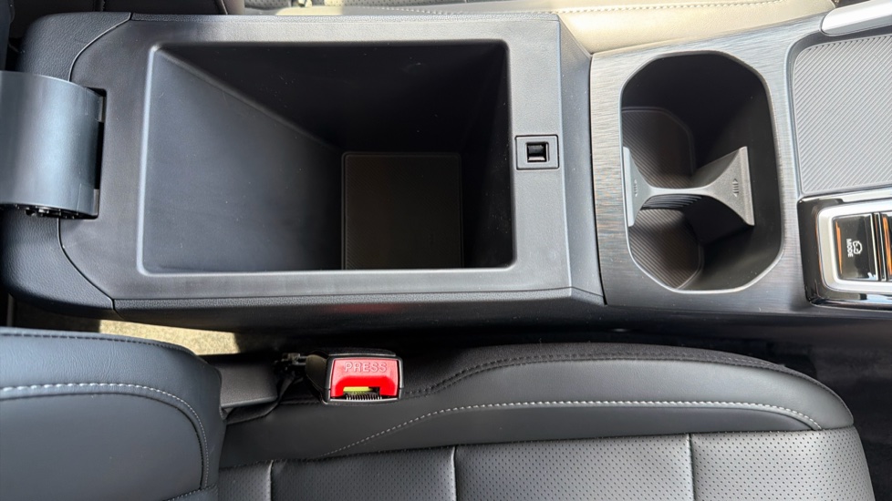 MG ZS 1.5 Hybrid+ Trophy 5dr Auto Hybrid Hatchback - Image 29