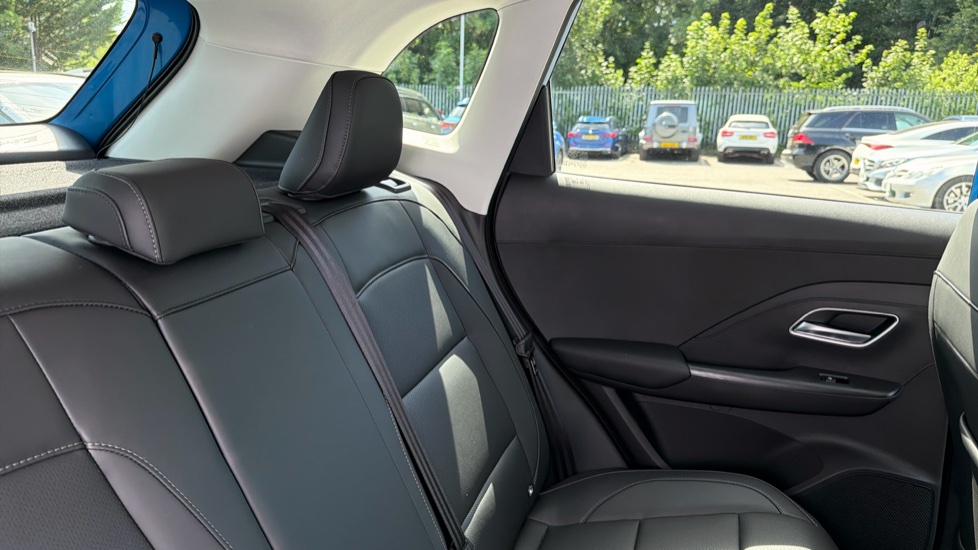 MG ZS 1.5 Hybrid+ Trophy 5dr Auto Hybrid Hatchback - Image 33