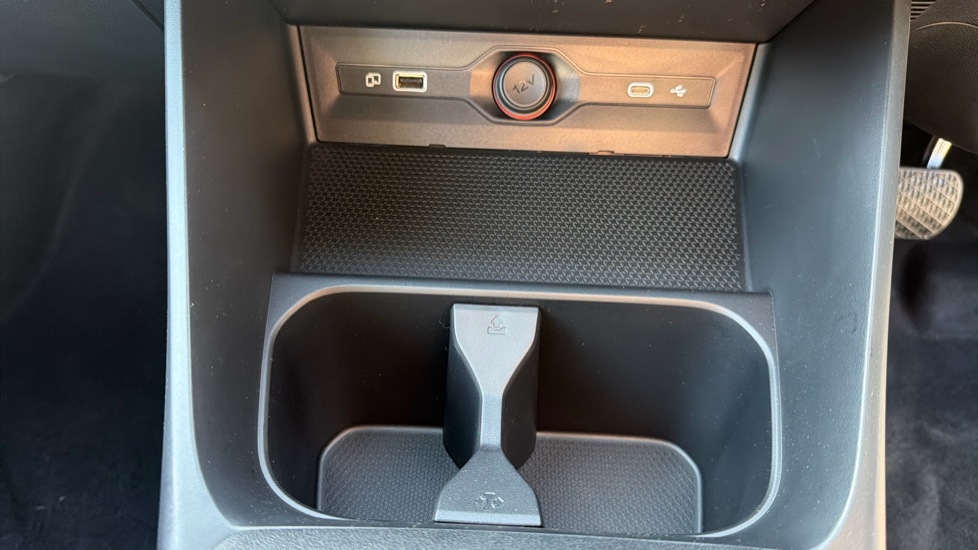 MG MG3 1.5 Hybrid SE 5dr Auto Hybrid Hatchback - Image 28