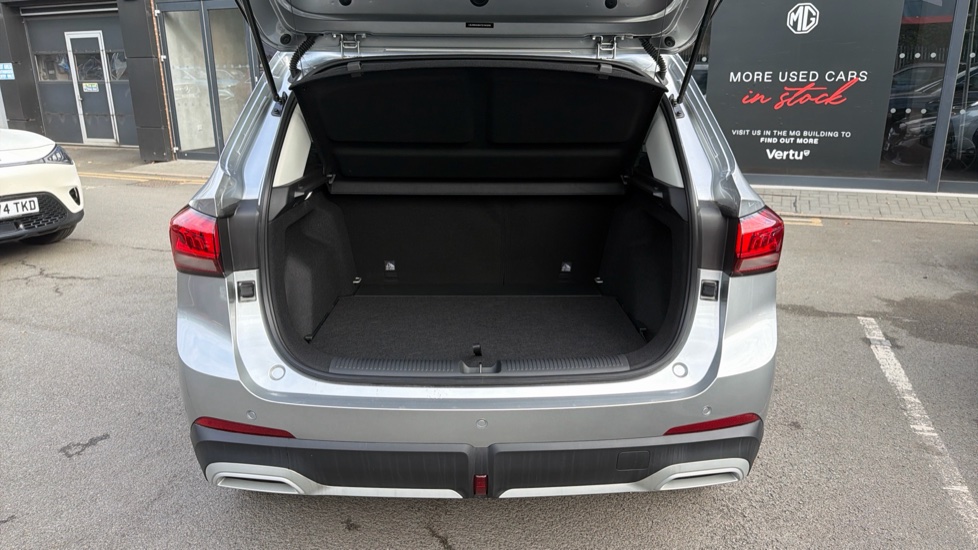 MG ZS 1.5 Hybrid+ Trophy 5dr Auto Hybrid Hatchback - Image 4