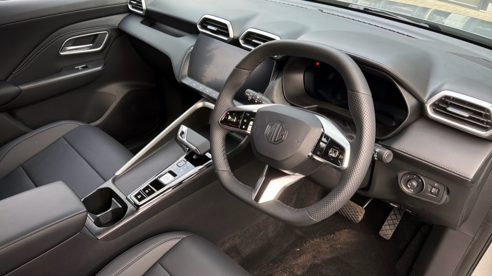 MG ZS 1.5 Hybrid+ Trophy 5dr Auto Hybrid Hatchback - Image 11