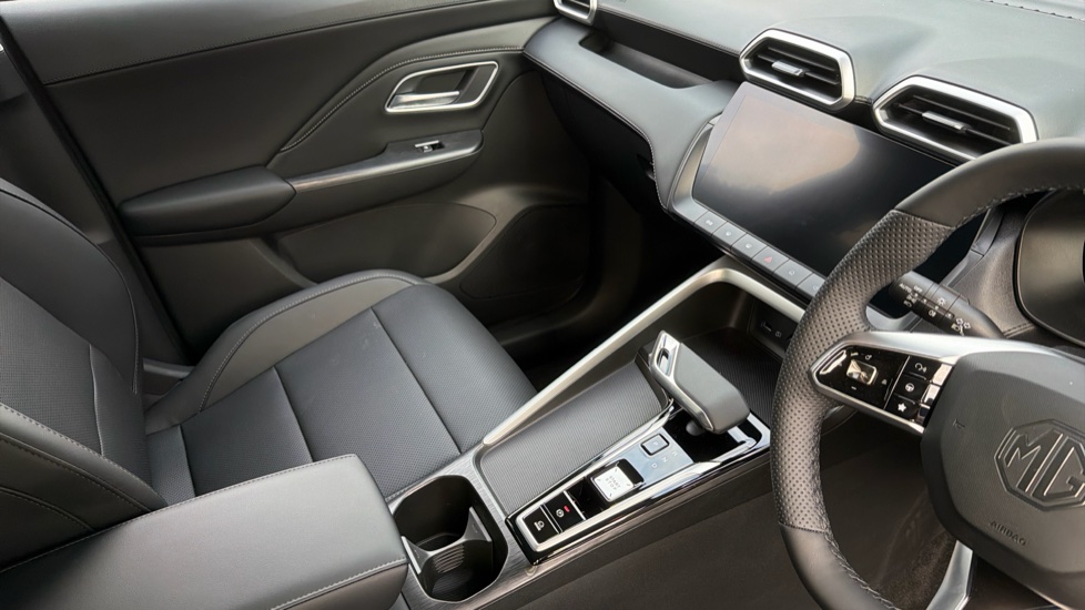 MG ZS 1.5 Hybrid+ Trophy 5dr Auto Hybrid Hatchback - Image 14