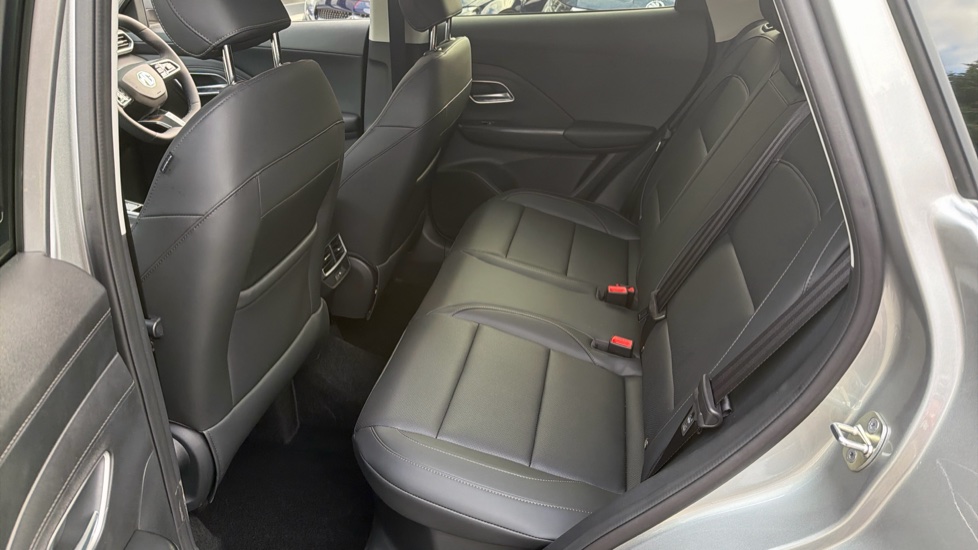 MG ZS 1.5 Hybrid+ Trophy 5dr Auto Hybrid Hatchback - Image 16