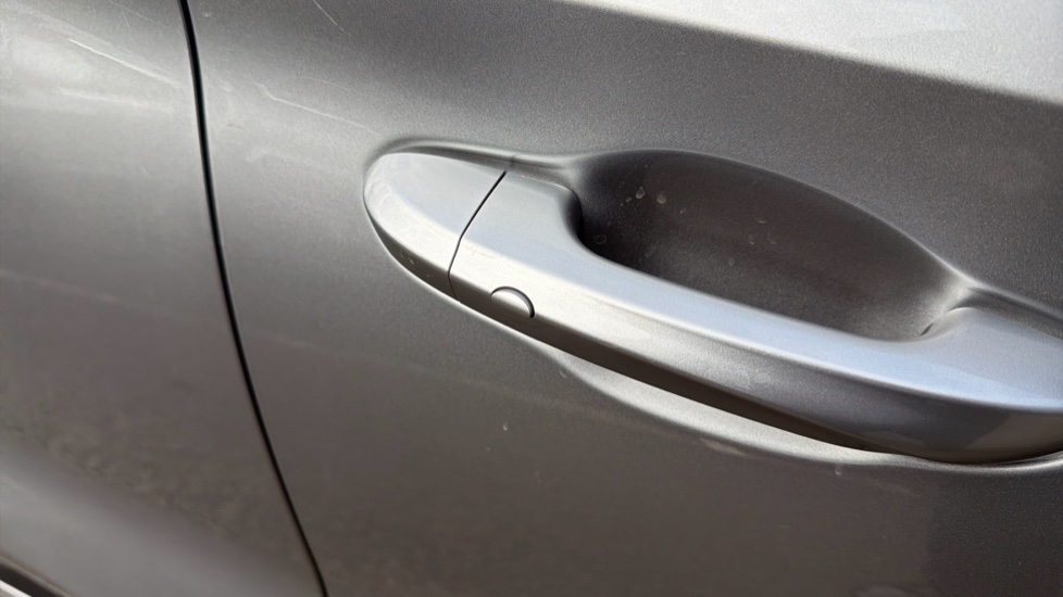 MG ZS 1.5 Hybrid+ Trophy 5dr Auto Hybrid Hatchback - Image 24