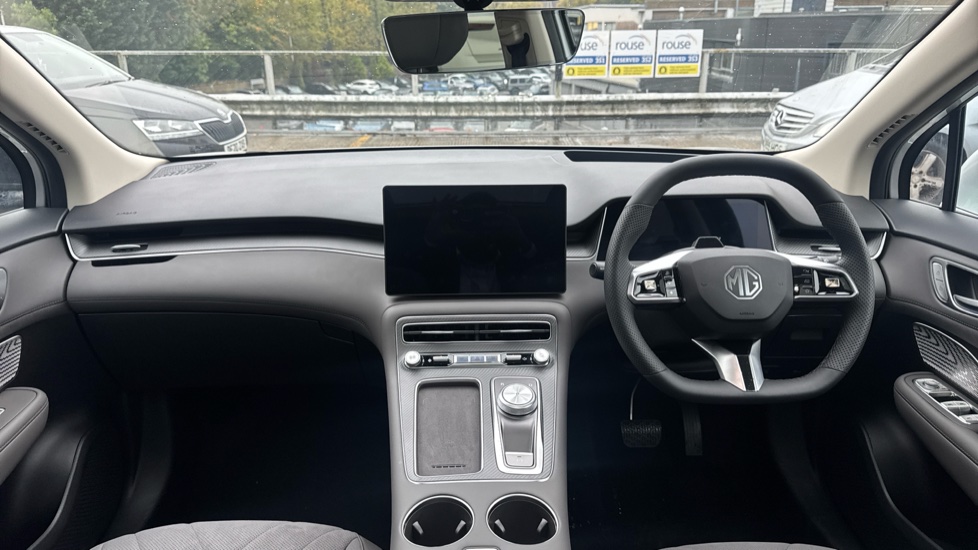 MG MGS6 180kW Trophy EV Long Range 77kWh 5dr Auto Electric Estate - Image 10
