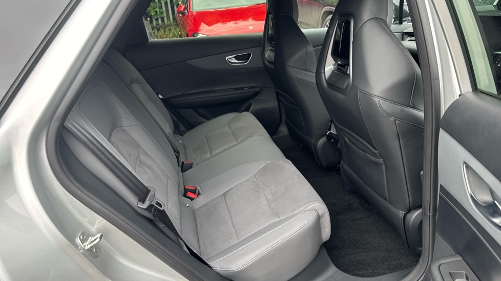 MG MG4 320kW XPOWER 64kWh 5dr Auto Electric Hatchback - Image 16