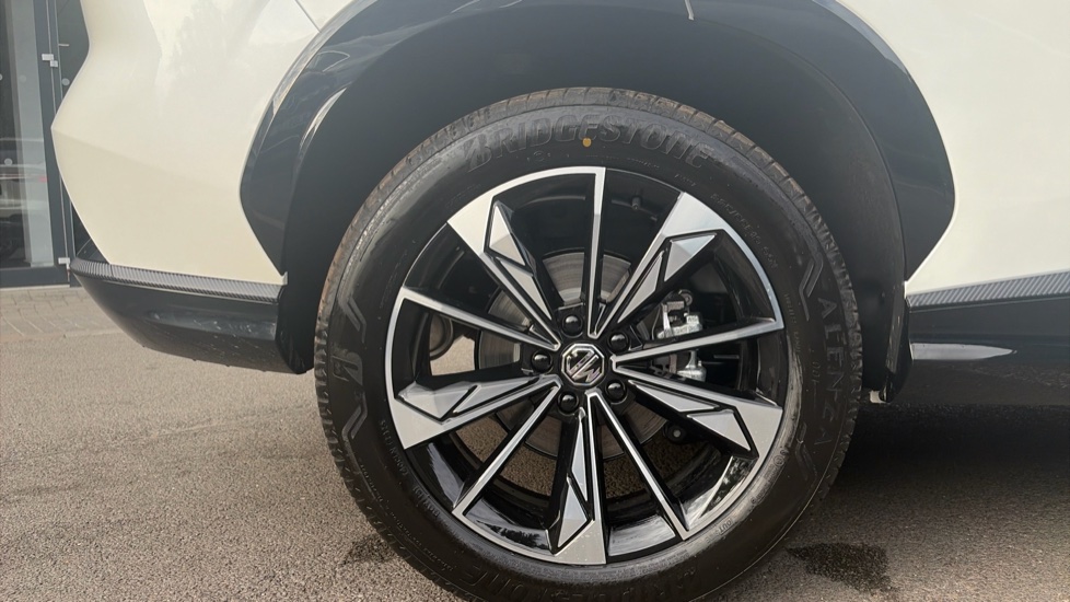 MG HS 1.5 T-GDI Hybrid+ Trophy 5dr Auto Hybrid Hatchback - Image 7
