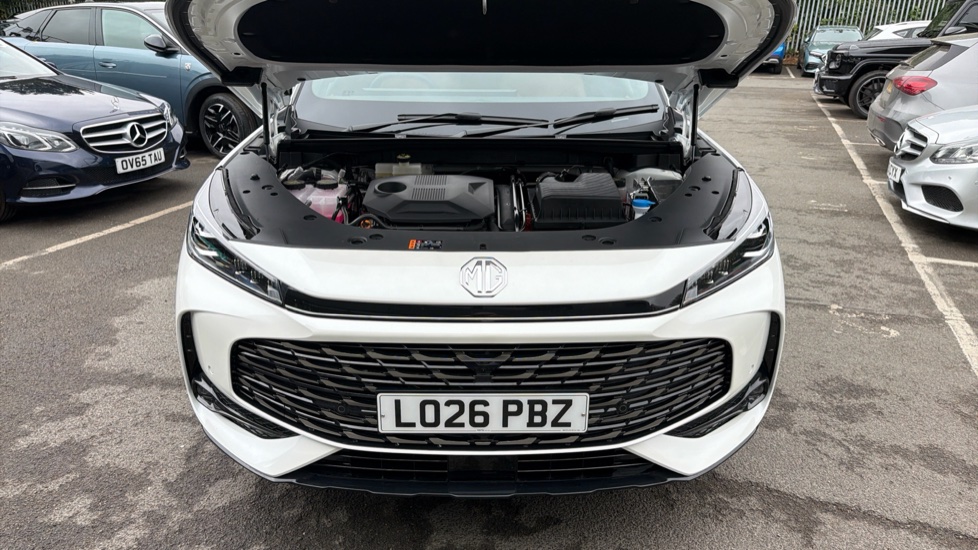 MG HS 1.5 T-GDI Hybrid+ Trophy 5dr Auto Hybrid Hatchback - Image 8