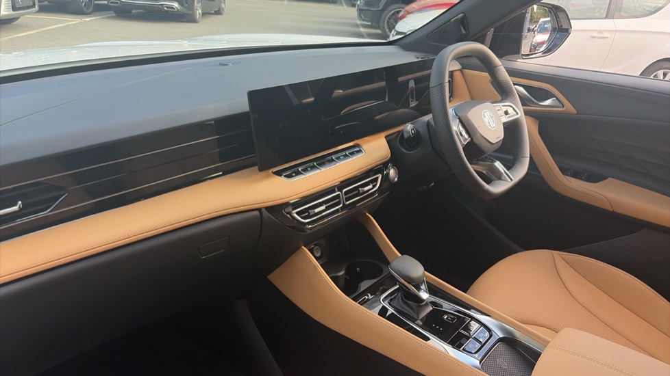 MG HS 1.5 T-GDI Hybrid+ Trophy 5dr Auto Hybrid Hatchback - Image 9