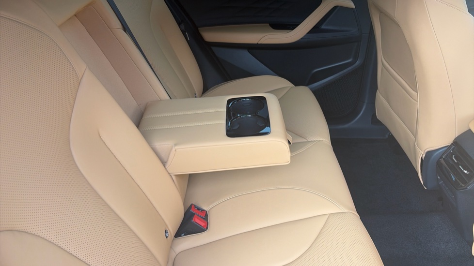 MG HS 1.5 T-GDI Hybrid+ Trophy 5dr Auto Hybrid Hatchback - Image 26