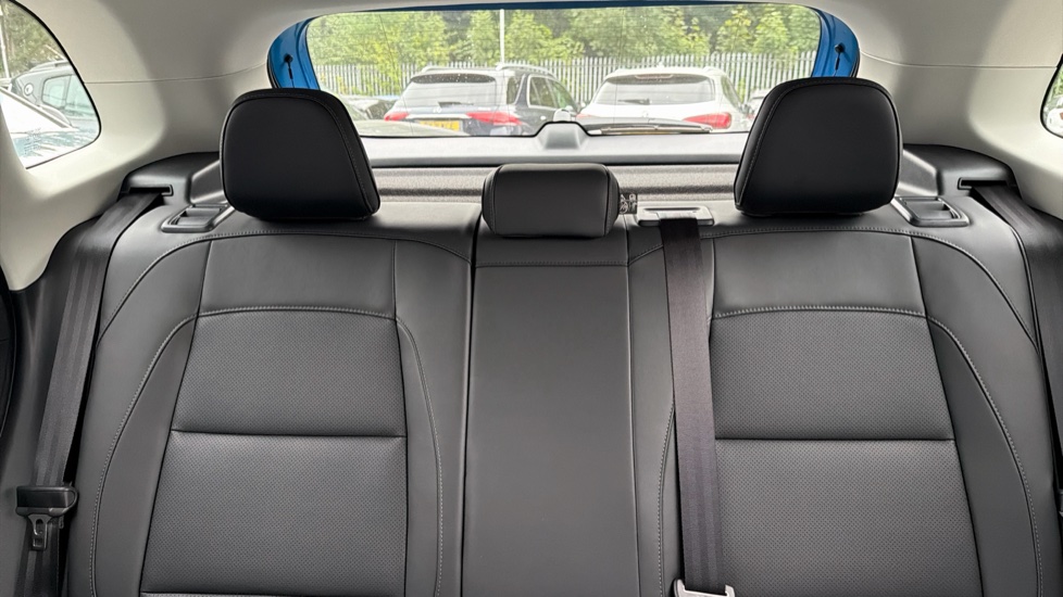 MG ZS 1.5 Hybrid+ Trophy 5dr Auto Hybrid Hatchback - Image 15