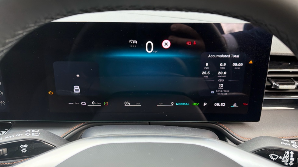 MG HS 1.5 T-GDI PHEV Trophy 5dr Auto Hatchback - Image 18