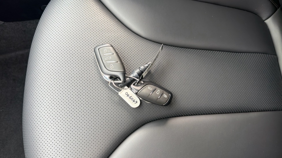 MG HS 1.5 T-GDI PHEV Trophy 5dr Auto Hatchback - Image 20