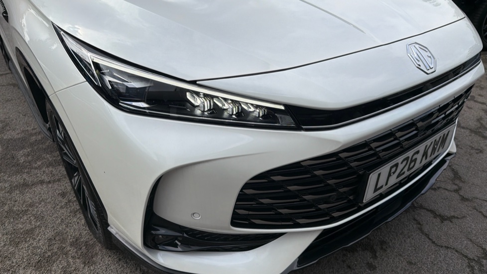 MG HS 1.5 T-GDI PHEV Trophy 5dr Auto Hatchback - Image 21