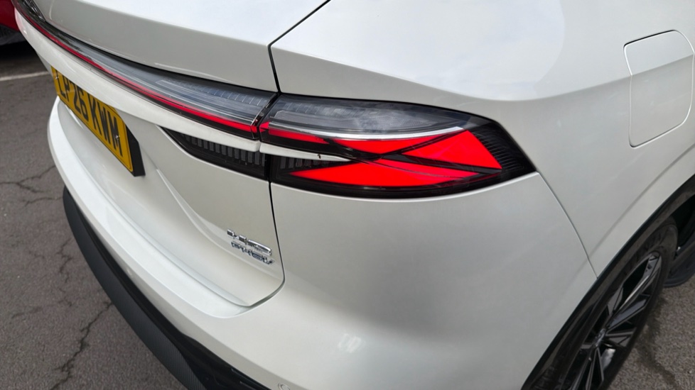 MG HS 1.5 T-GDI PHEV Trophy 5dr Auto Hatchback - Image 33