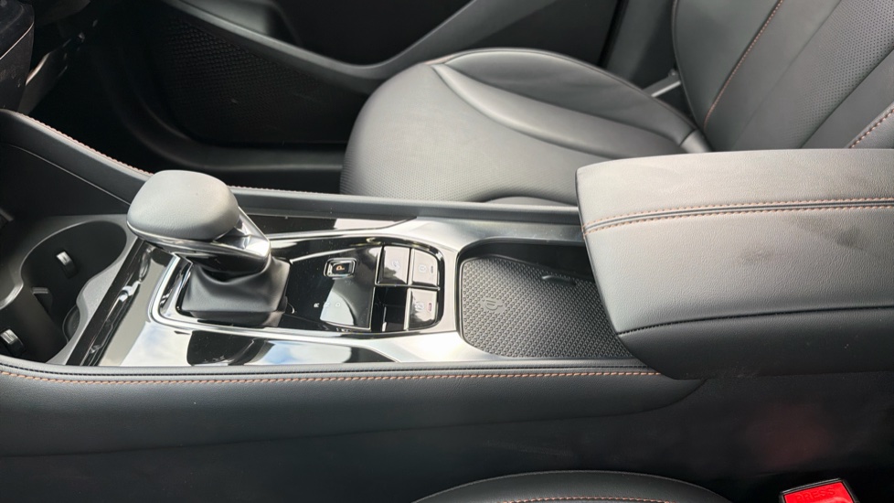 MG HS 1.5 T-GDI PHEV Trophy 5dr Auto Hatchback - Image 36