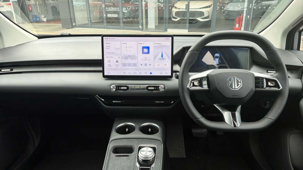 MG MG4 170kW Premium Long Range 64kWh 5dr Auto Electric Hatchback - Image 10
