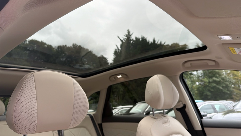 MG MGS6 180kW Trophy EV Long Range 77kWh 5dr Auto Electric Estate - Image 34