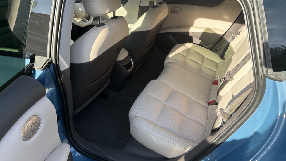 MG IM5 217kW Standard Range 75kWh 5dr Auto Electric Hatchback - Image 16