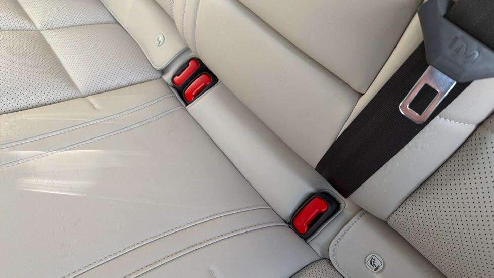 MG IM5 217kW Standard Range 75kWh 5dr Auto Electric Hatchback - Image 17