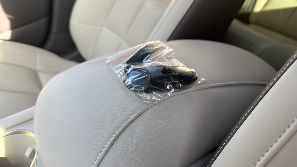 MG IM5 217kW Standard Range 75kWh 5dr Auto Electric Hatchback - Image 19