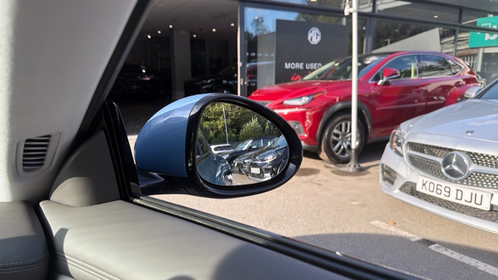 MG IM5 217kW Standard Range 75kWh 5dr Auto Electric Hatchback - Image 23