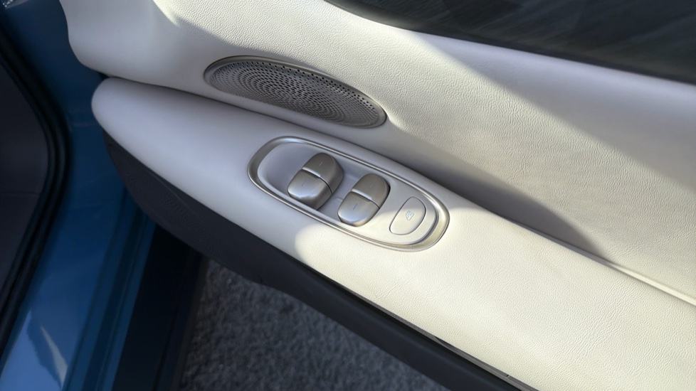 MG IM5 217kW Standard Range 75kWh 5dr Auto Electric Hatchback - Image 25