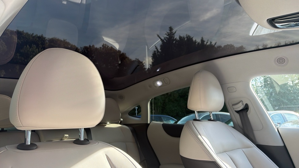 MG IM5 217kW Standard Range 75kWh 5dr Auto Electric Hatchback - Image 32