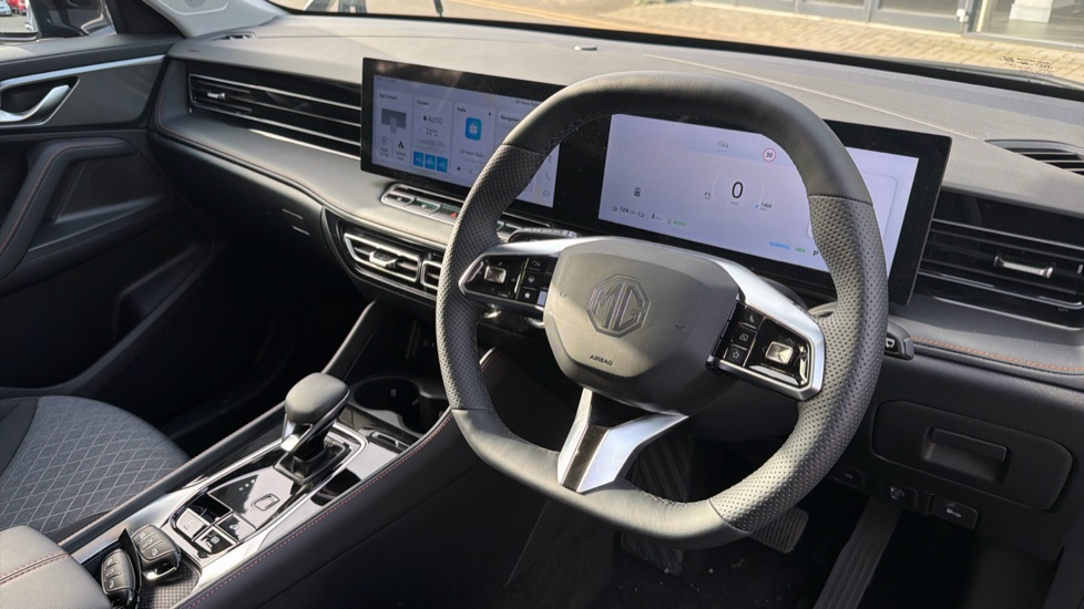 MG HS 1.5 T-GDI PHEV SE 5dr Auto Hatchback - Image 11