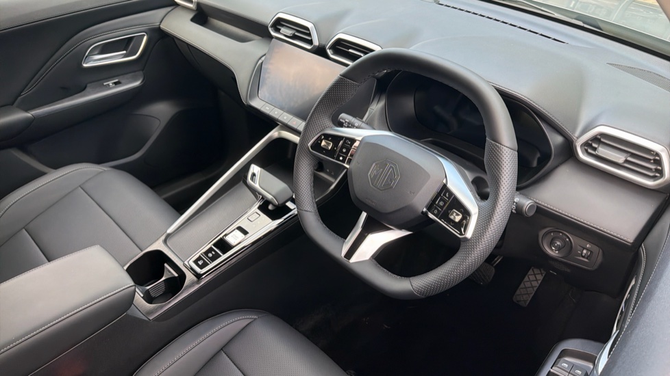 MG ZS 1.5 Hybrid+ Trophy 5dr Auto Hybrid Hatchback - Image 11