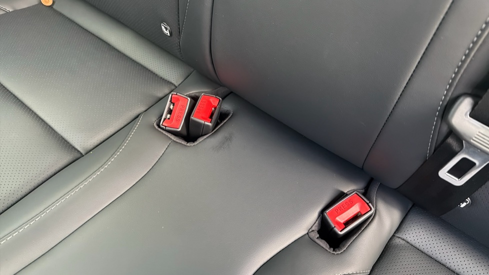 MG ZS 1.5 Hybrid+ Trophy 5dr Auto Hybrid Hatchback - Image 17