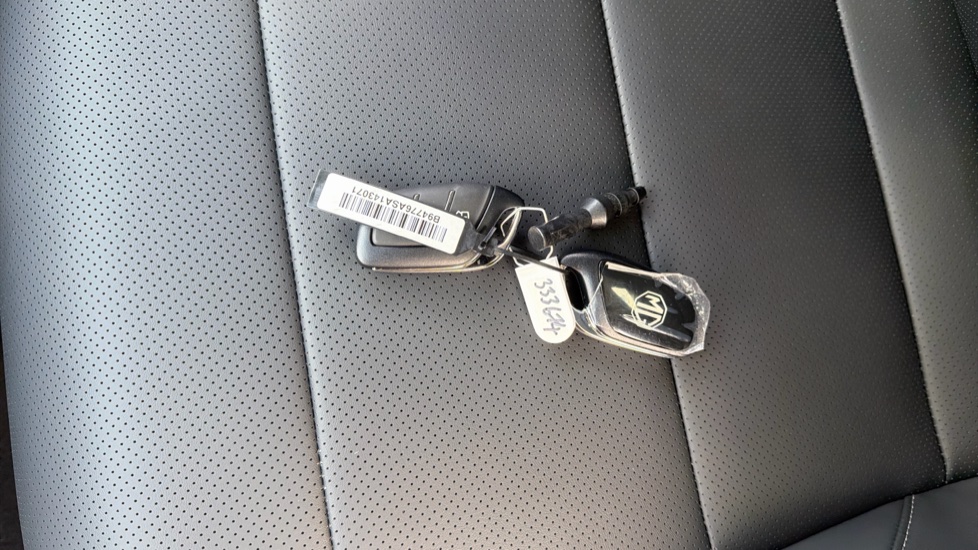 MG ZS 1.5 Hybrid+ Trophy 5dr Auto Hybrid Hatchback - Image 20
