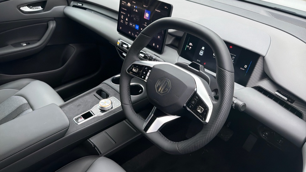 MG MGS5 170kW Trophy EV Long Range 64kWh 5dr Auto Electric Estate - Image 11