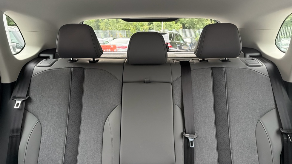 MG MGS5 170kW Trophy EV Long Range 64kWh 5dr Auto Electric Estate - Image 15