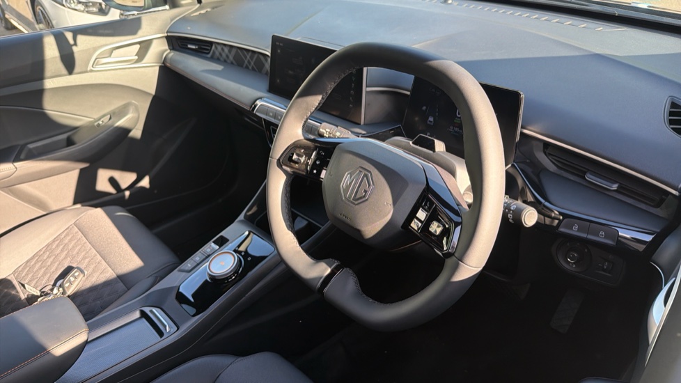 MG MG3 1.5 Hybrid Trophy 5dr Auto Hybrid Hatchback - Image 11