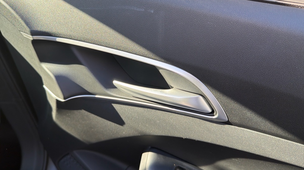 MG MG3 1.5 Hybrid Trophy 5dr Auto Hybrid Hatchback - Image 25