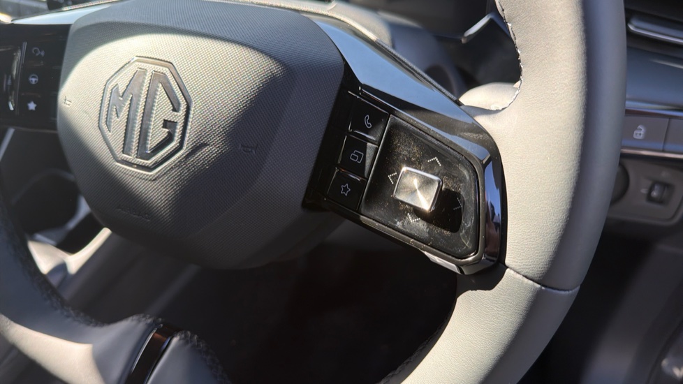 MG MG3 1.5 Hybrid Trophy 5dr Auto Hybrid Hatchback - Image 27