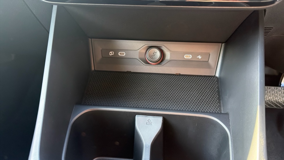 MG MG3 1.5 Hybrid Trophy 5dr Auto Hybrid Hatchback - Image 31