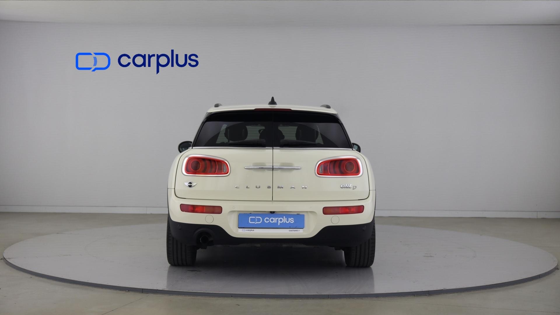 MINI Clubman One D — photo 2