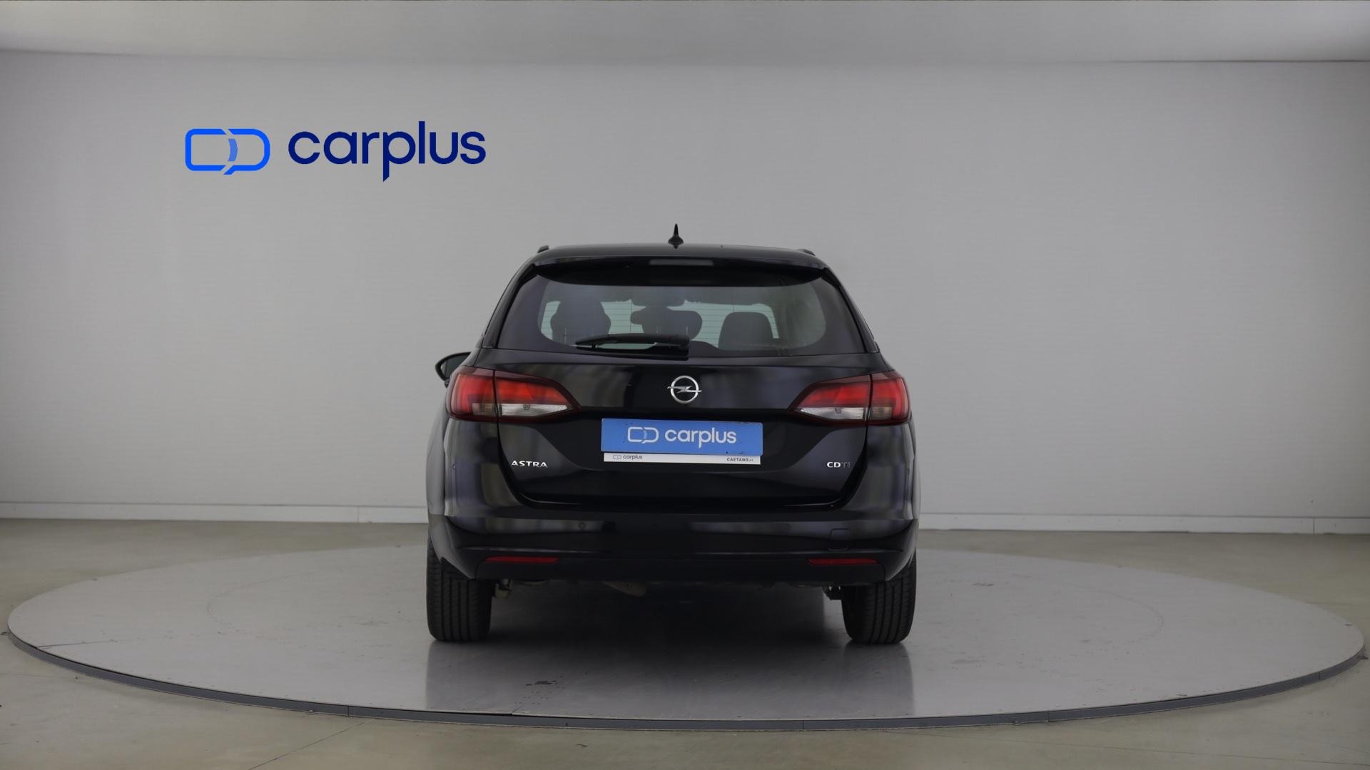 Opel Astra 1.6 Turbo D 110cv S/S Dynamic ST — photo 2
