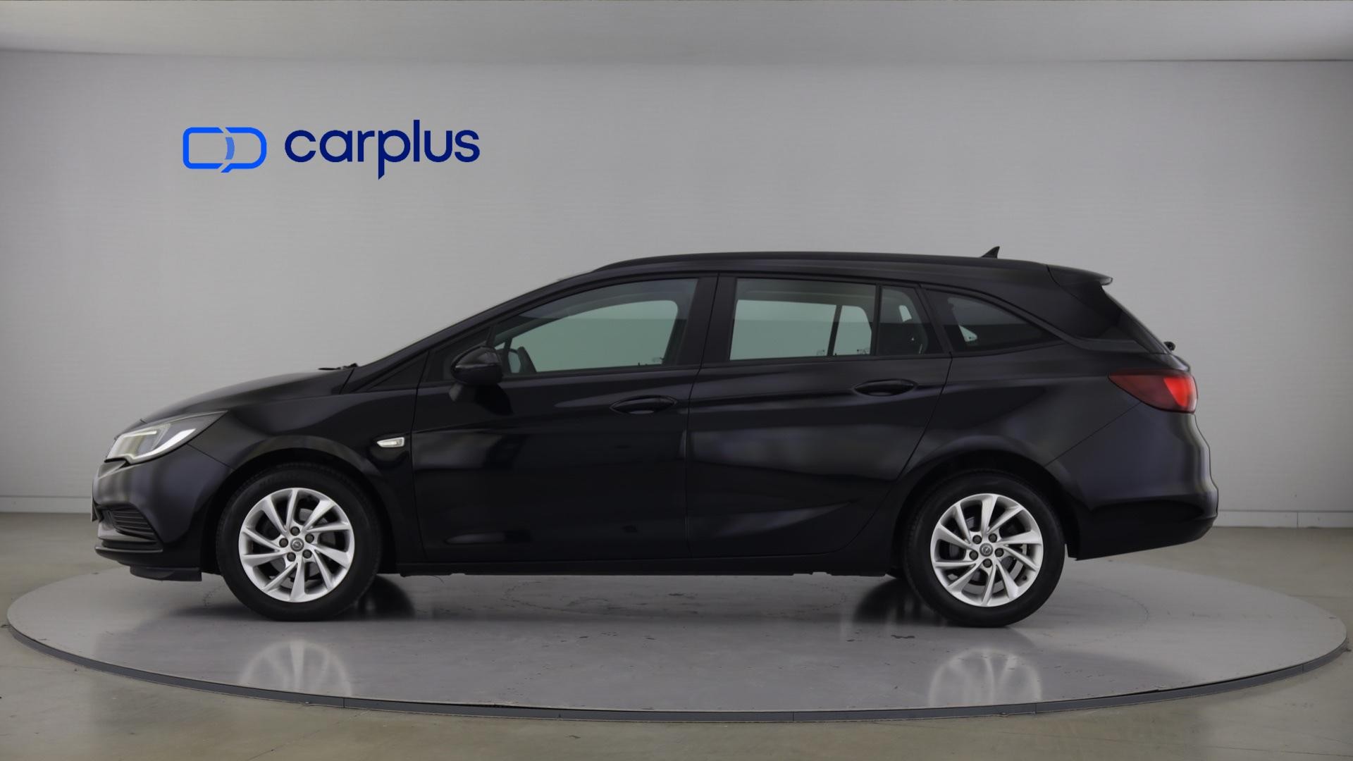 Opel Astra 1.6 Turbo D 110cv S/S Dynamic ST — photo 4