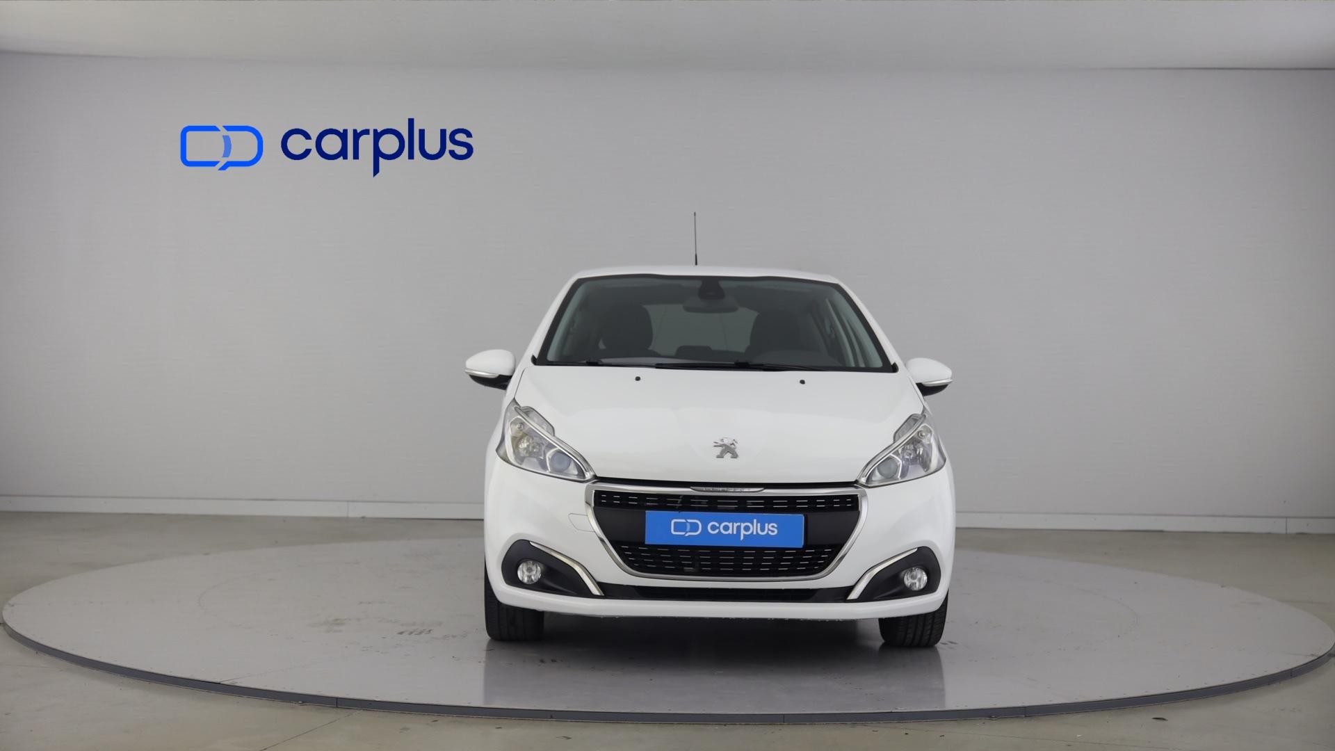 Peugeot 208 Allure 1.2 PureTech 82 Euro 6.2 — photo 5