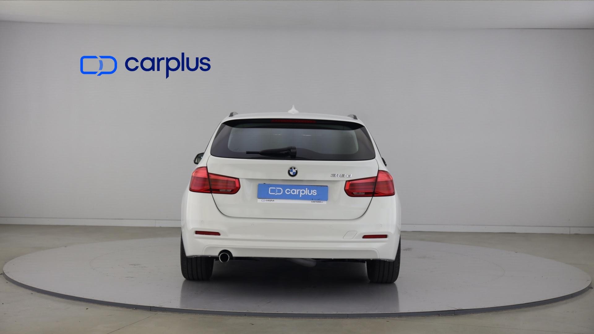 BMW Serie 3 318d Auto — photo 2