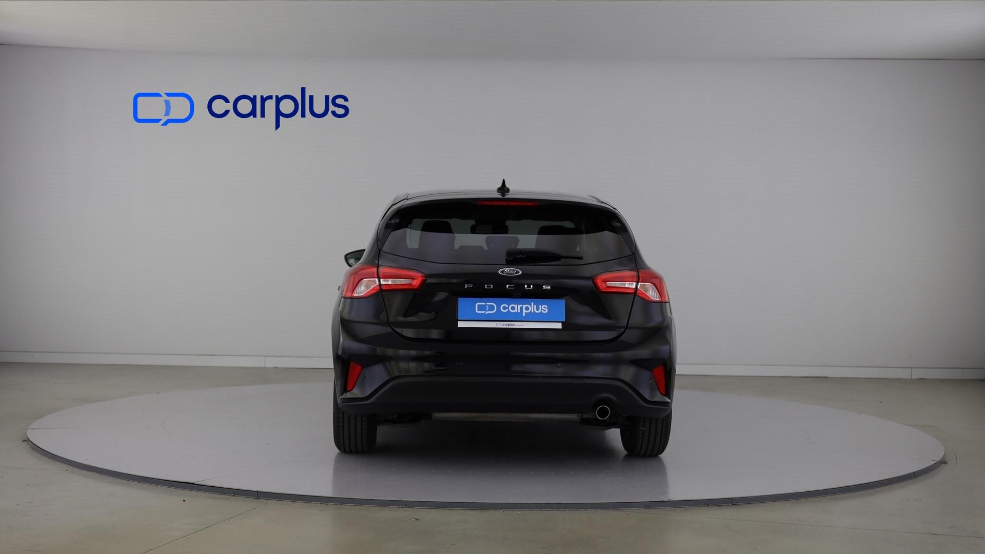 Ford Focus 1.0 EcoBoost 125CV Titanium — photo 2