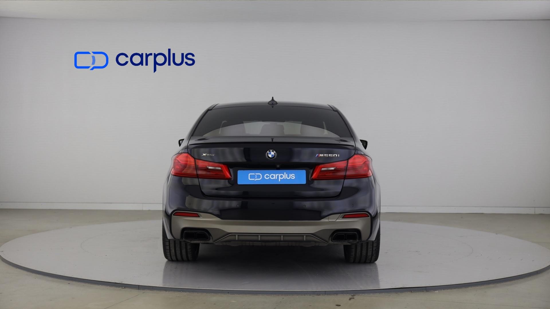 BMW Serie 5 M550i xDrive Auto — photo 2