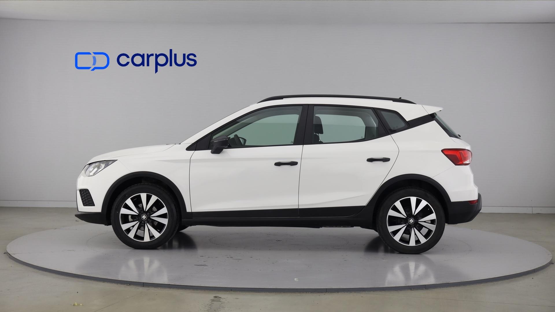 SEAT Arona 1.0 TSI STYLE 5v — photo 4