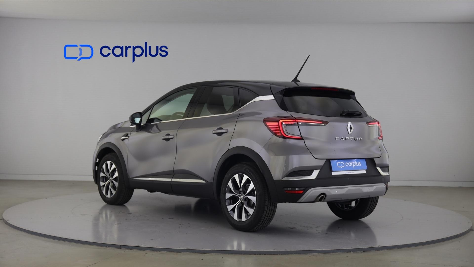 Renault Captur 1.5 Blue dCi 115 Exclusive — photo 3