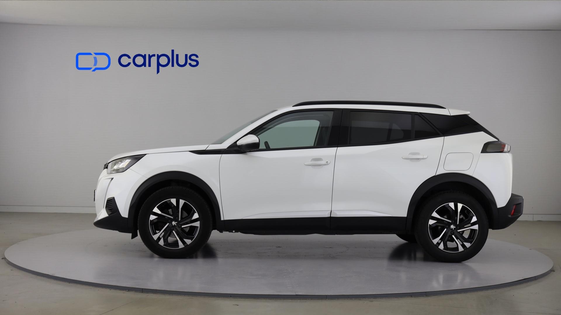 Peugeot 2008 1.5 BlueHDi 100cv Allure — photo 4