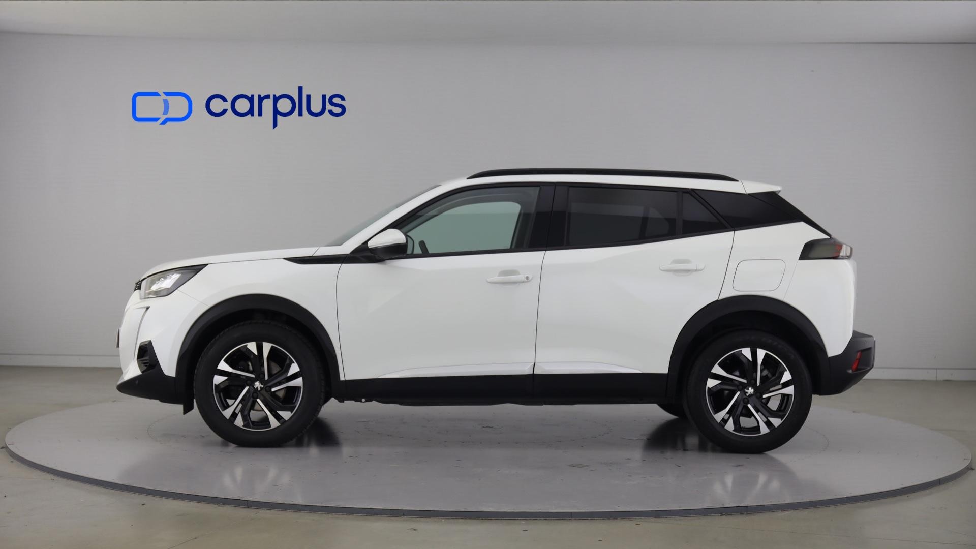 Peugeot 2008 1.2 PureTech 100cv Allure — photo 4